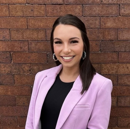 Ellie Brown Headshot